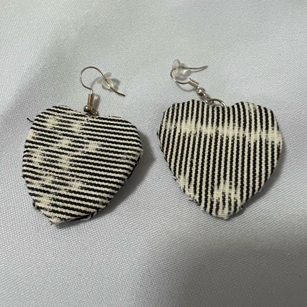 Beautiful reboso earrings brand new